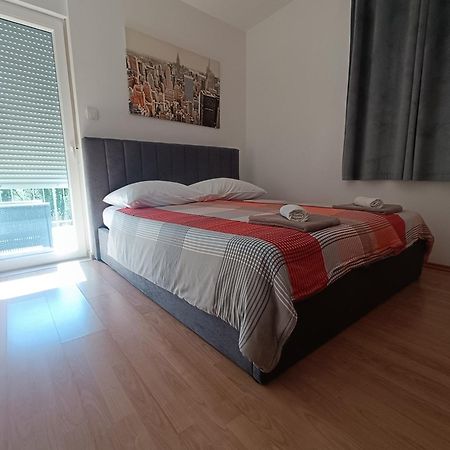 Apartments Kraljic I Baška Exterior foto