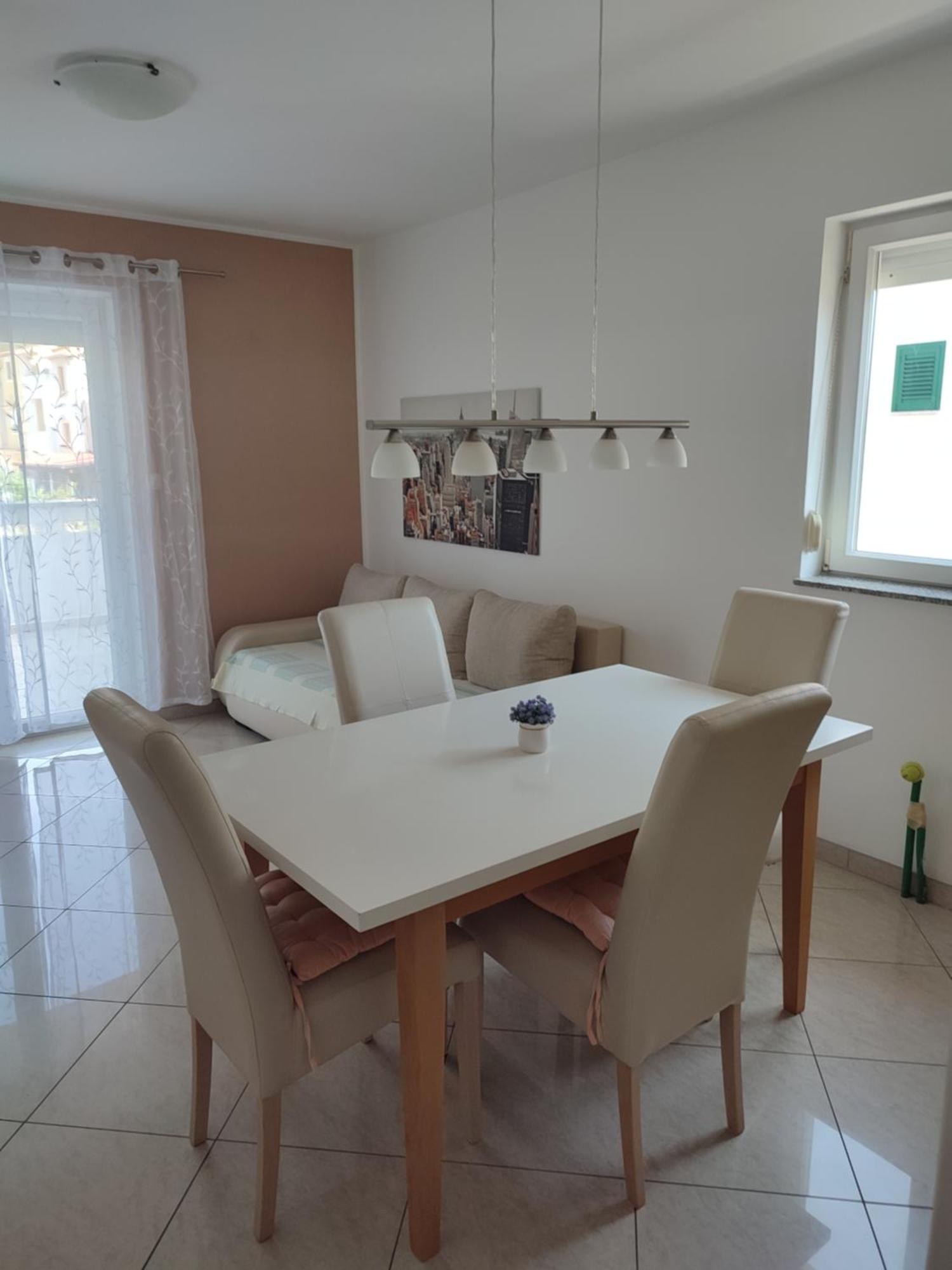 Apartments Kraljic I Baška Habitación foto